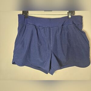 Lands' End Women's Navy Athletic Shorts Size 14